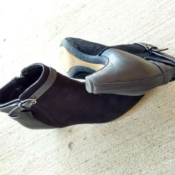 Sam Edelman Black Leather Heel Booties-Sz 8.5 - Picture 7 of 7